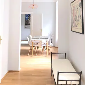 Apartamento Classic, Modern&charming! 7min To Vienna's Center!, Viena